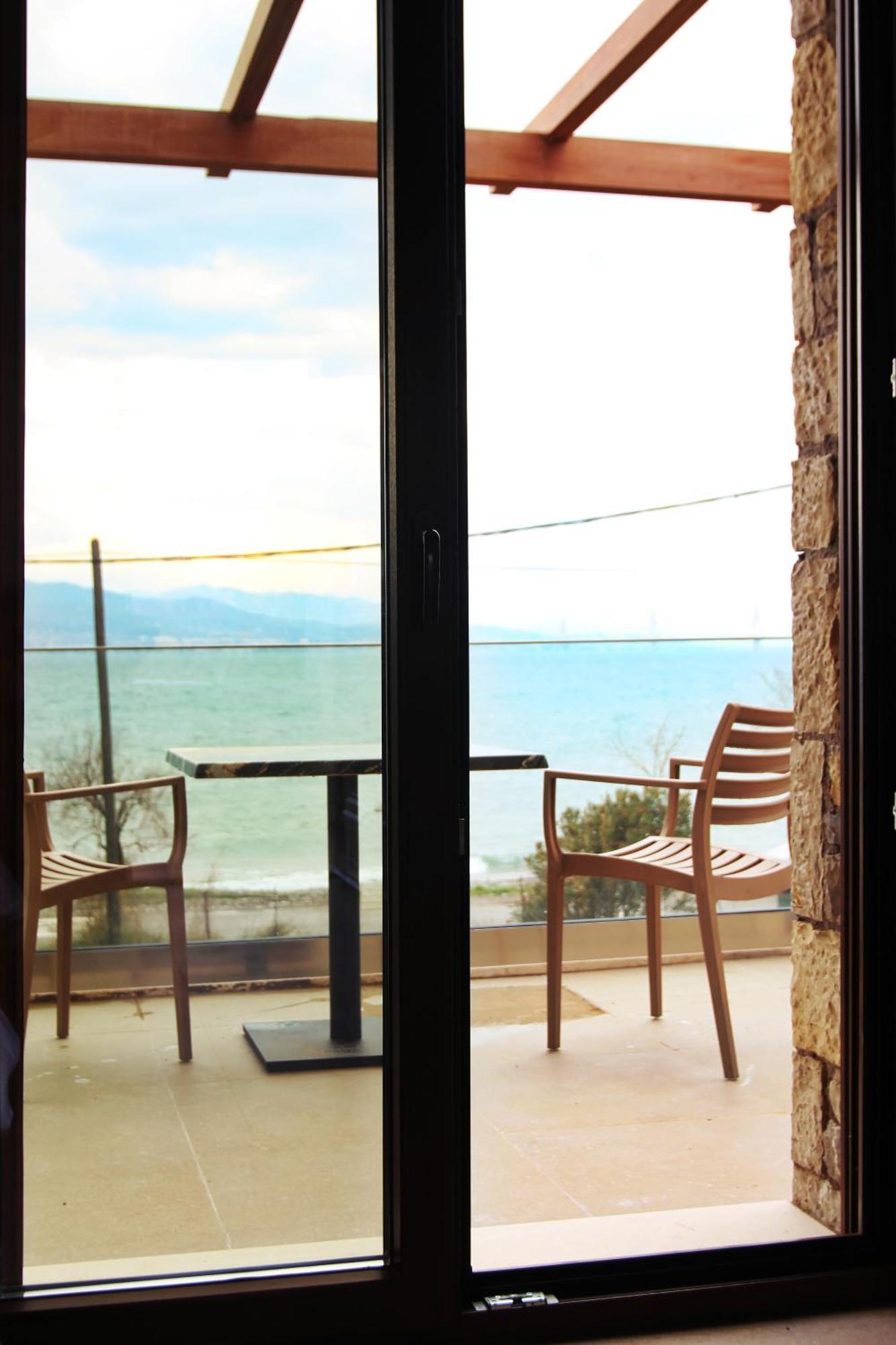 Santa Domenica Nafpaktos - Rooms And Apartments By The Sea Exterior photo