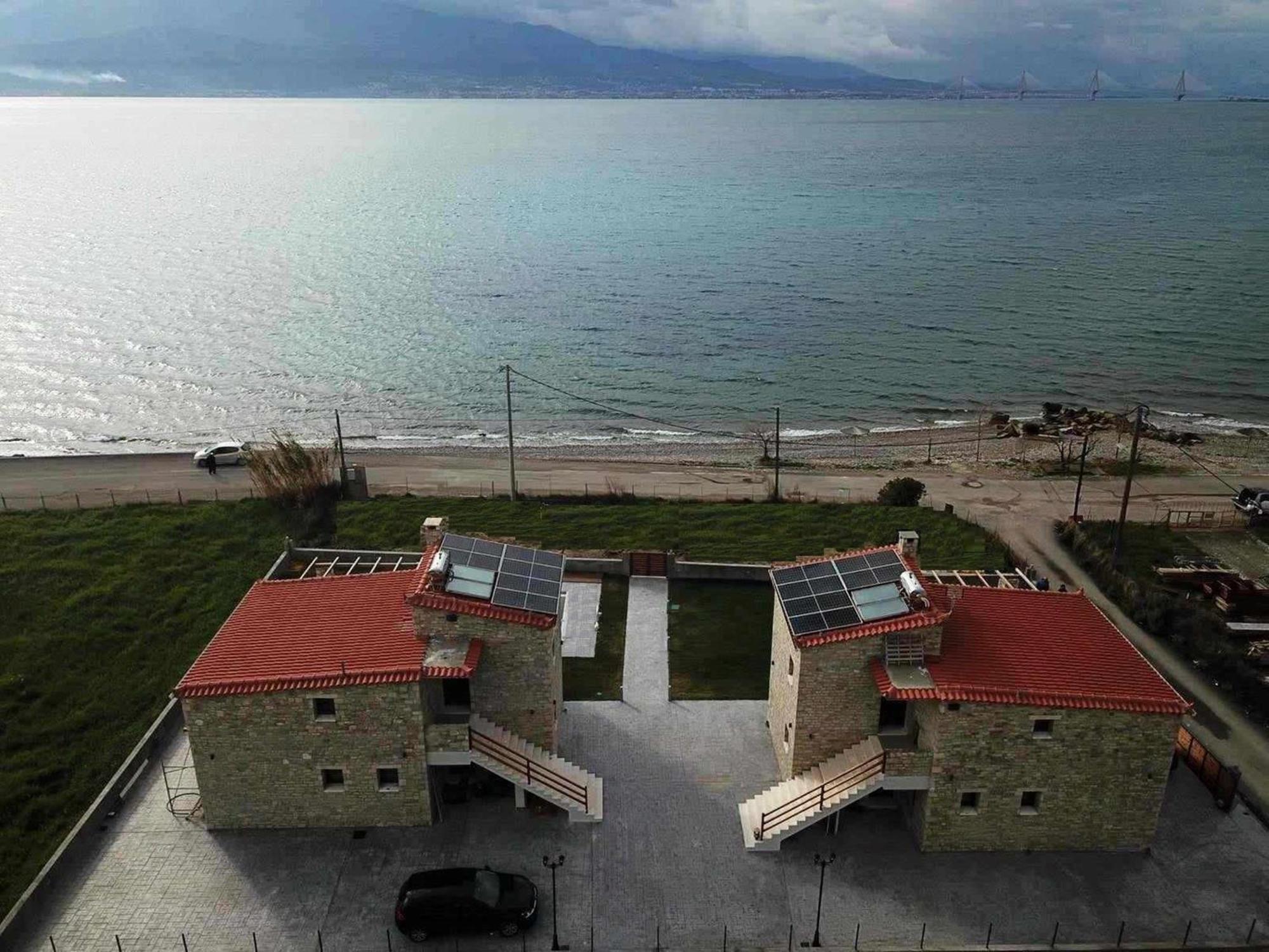 Santa Domenica Nafpaktos - Rooms And Apartments By The Sea Exterior photo