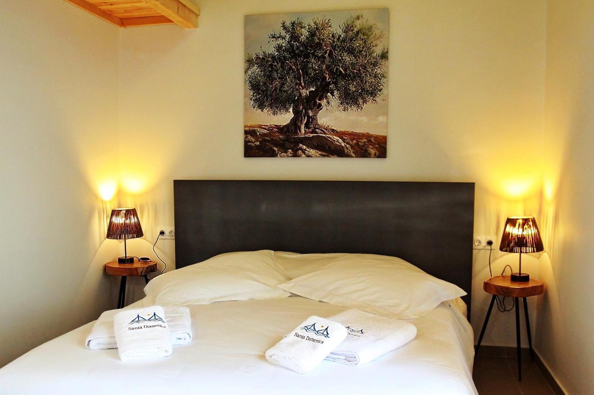 Santa Domenica Nafpaktos - Rooms And Apartments By The Sea Exterior photo