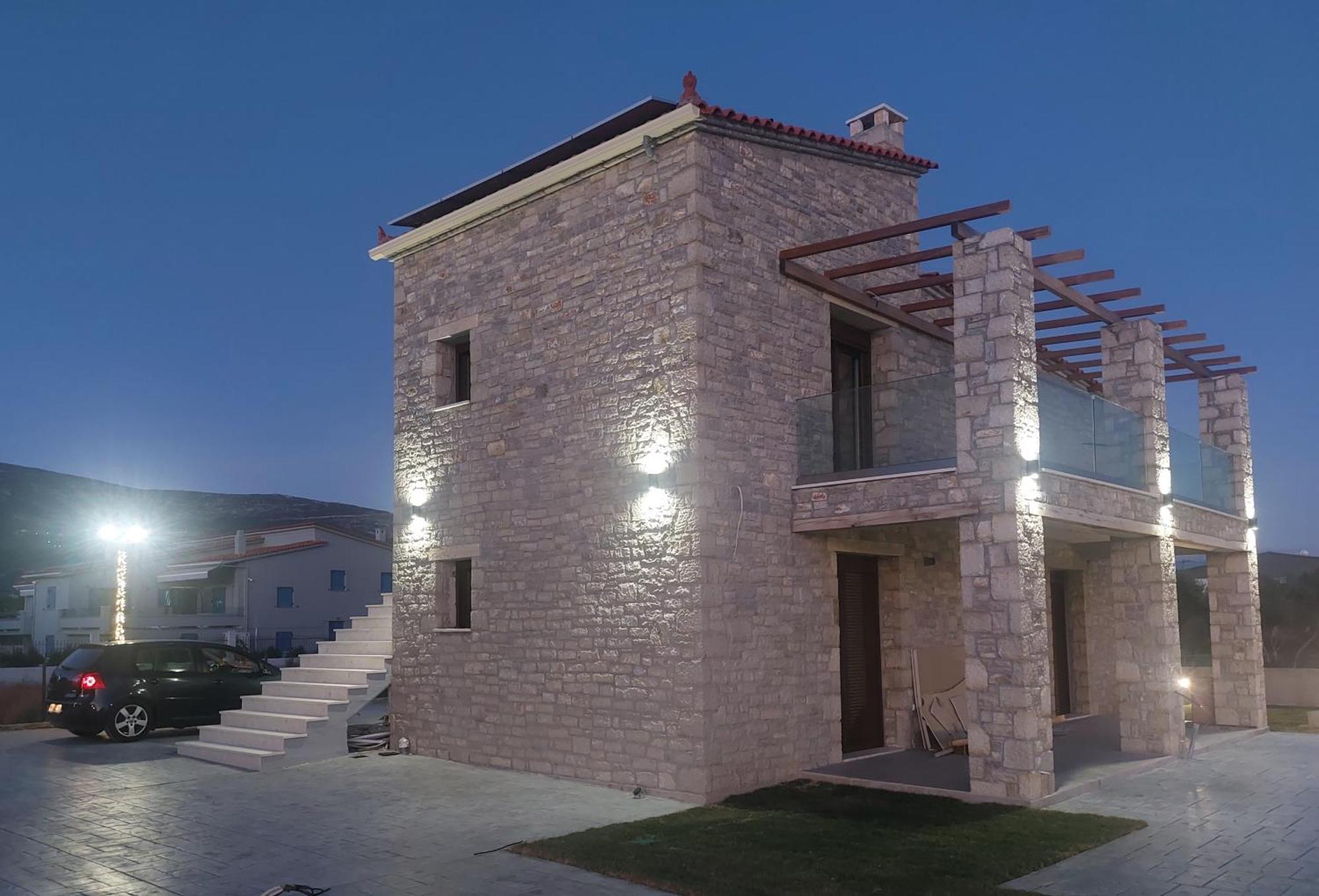 Santa Domenica Nafpaktos - Rooms And Apartments By The Sea Exterior photo