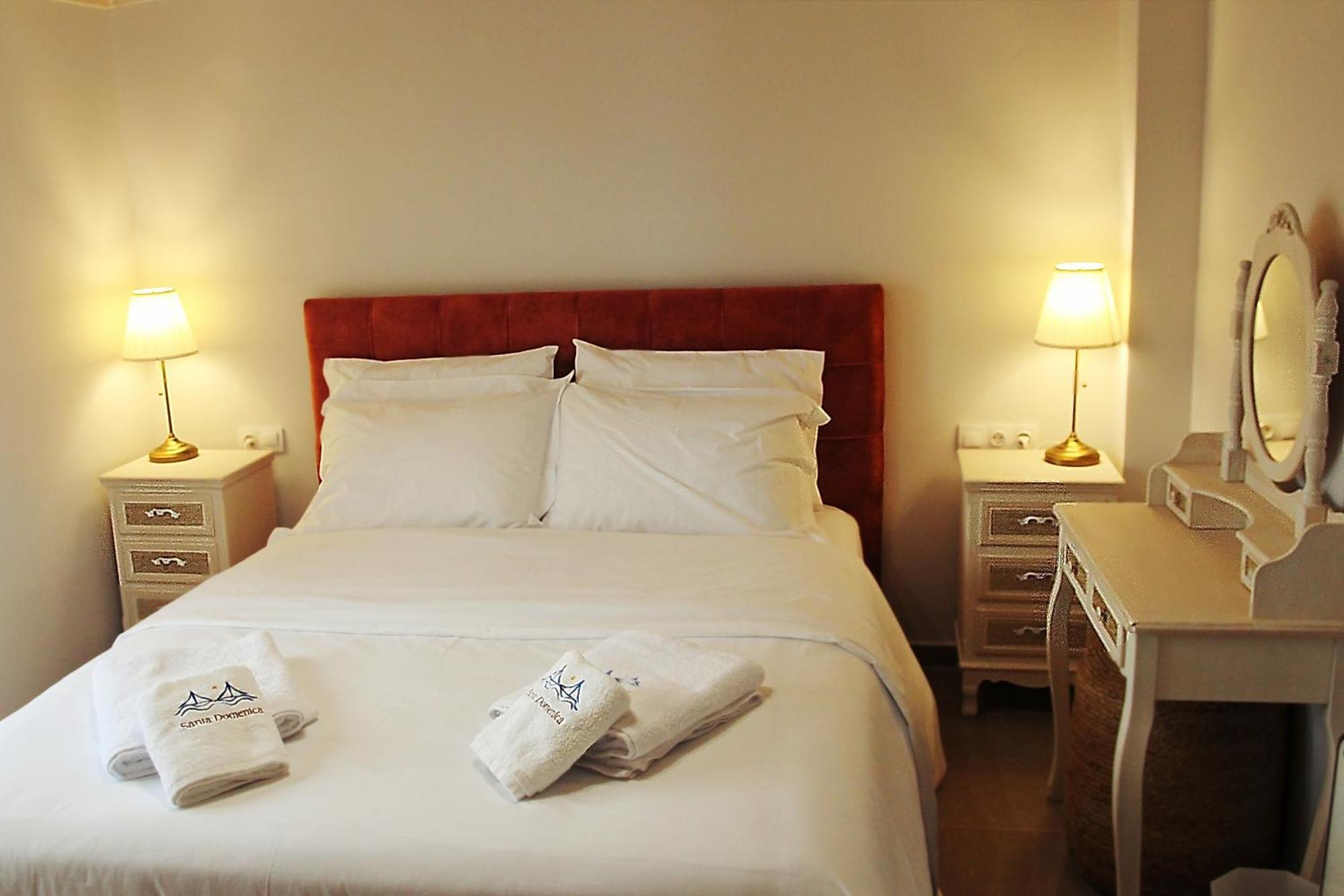 Santa Domenica Nafpaktos - Rooms And Apartments By The Sea Exterior photo