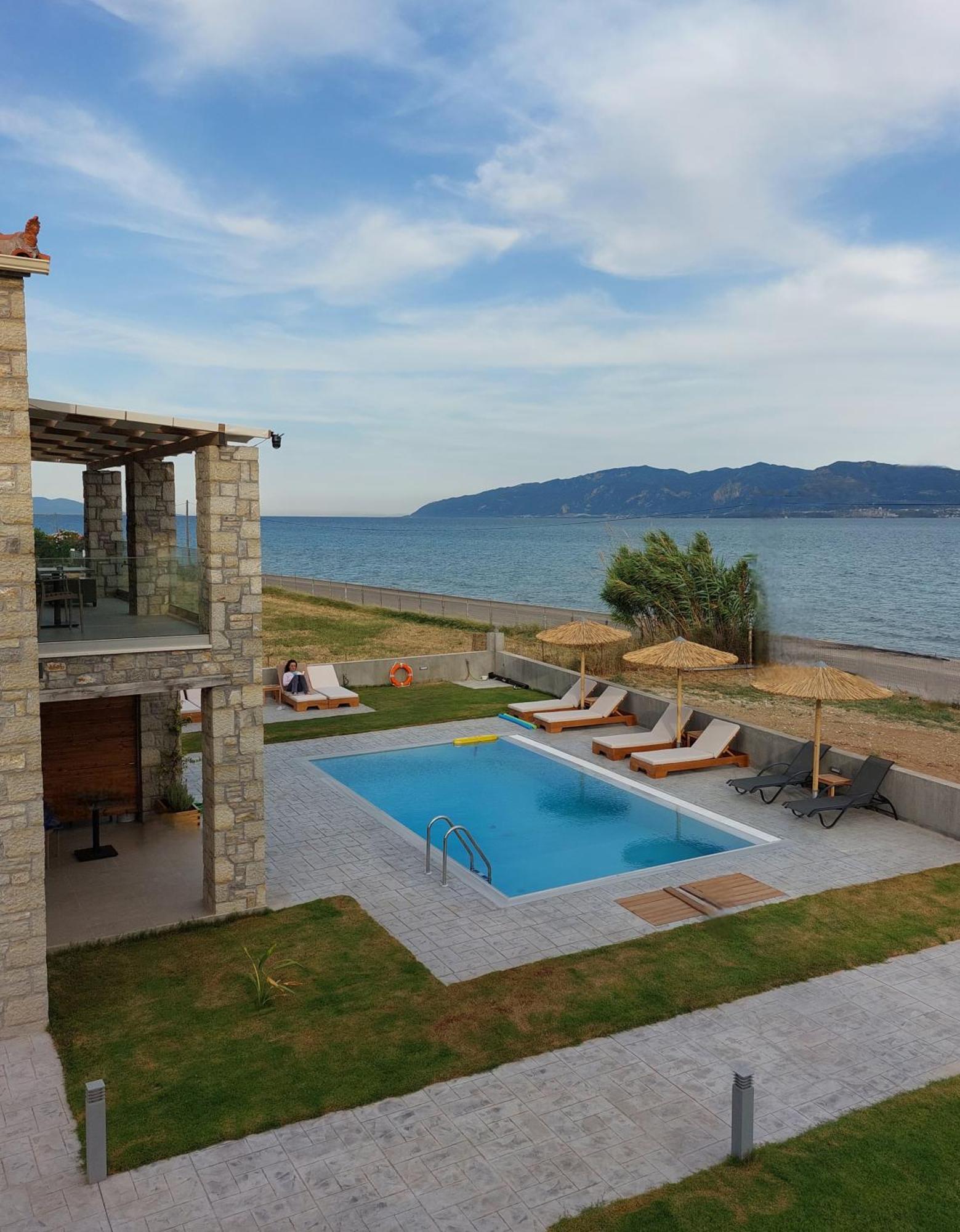 Santa Domenica Nafpaktos - Rooms And Apartments By The Sea Exterior photo